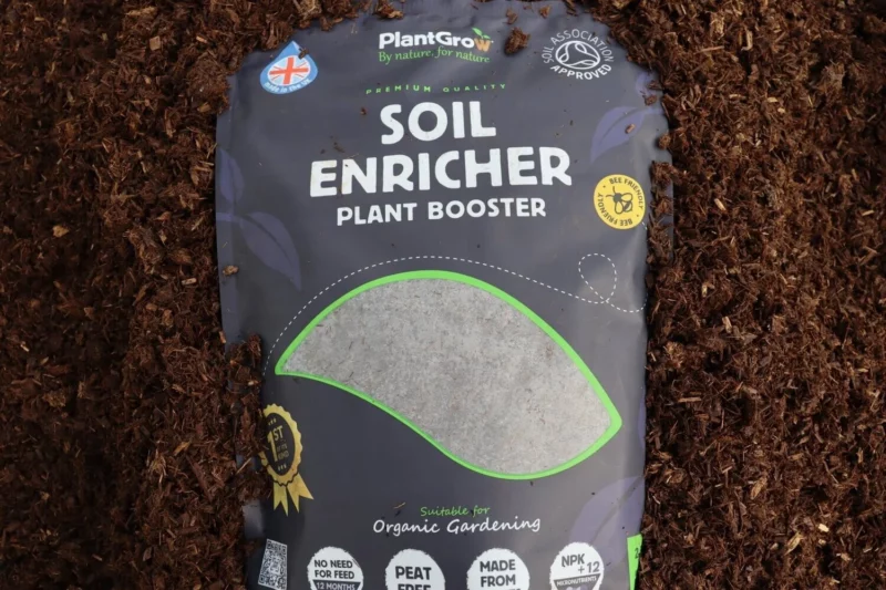 PlantGrow Soil Enricher Pouch 2.5 Litre